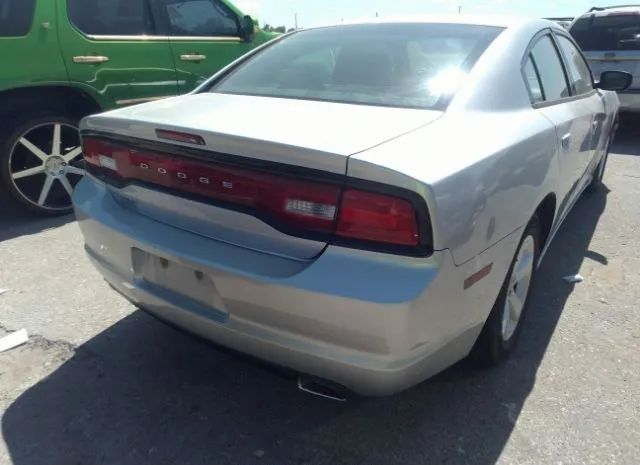 Photo 3 VIN: 2C3CDXBG8CH111338 - DODGE CHARGER 