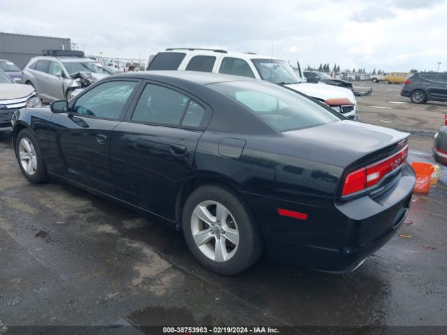 Photo 2 VIN: 2C3CDXBG8CH131587 - DODGE CHARGER 