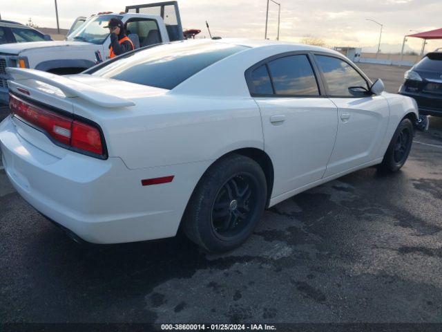 Photo 3 VIN: 2C3CDXBG8CH299360 - DODGE CHARGER 