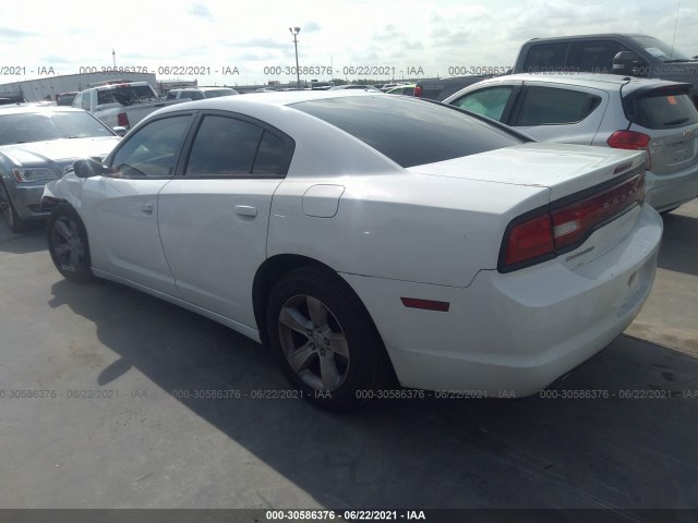 Photo 2 VIN: 2C3CDXBG8DH502765 - DODGE CHARGER 