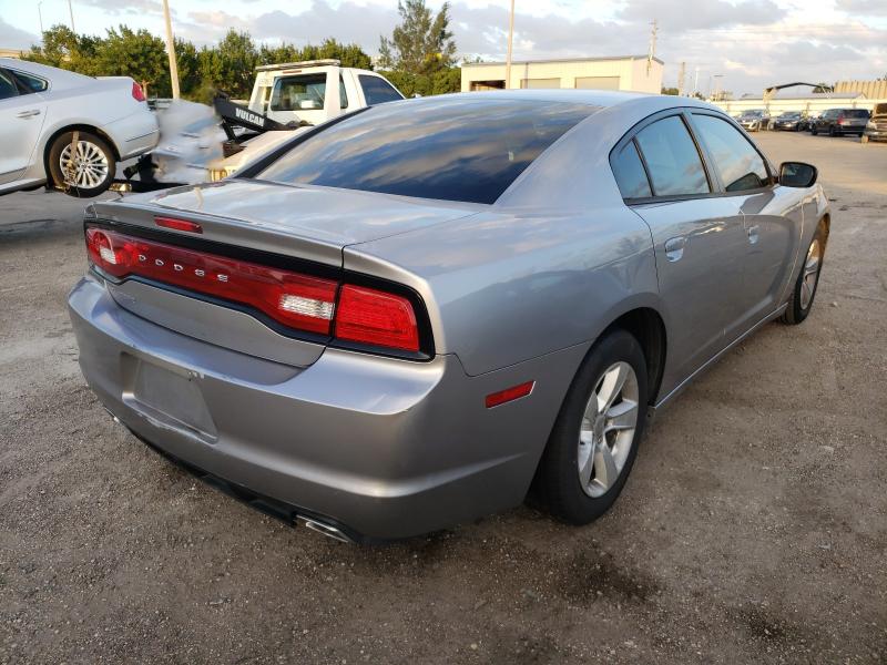 Photo 3 VIN: 2C3CDXBG8DH688162 - DODGE CHARGER SE 