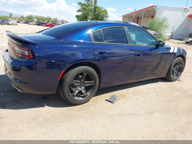 Photo 3 VIN: 2C3CDXBG8FH747892 - DODGE CHARGER 