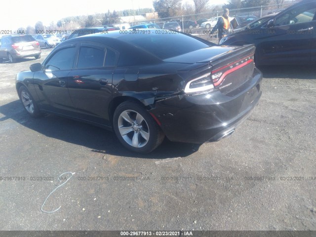 Photo 2 VIN: 2C3CDXBG8FH762540 - DODGE CHARGER 