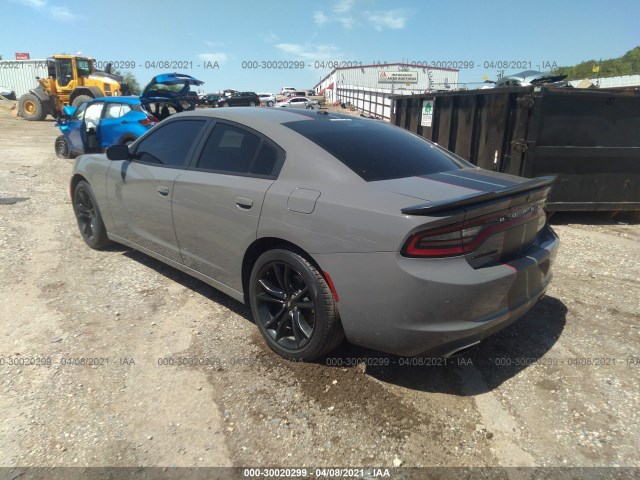 Photo 2 VIN: 2C3CDXBG8JH145521 - DODGE CHARGER 