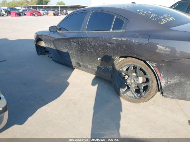 Photo 5 VIN: 2C3CDXBG8JH173772 - DODGE CHARGER 