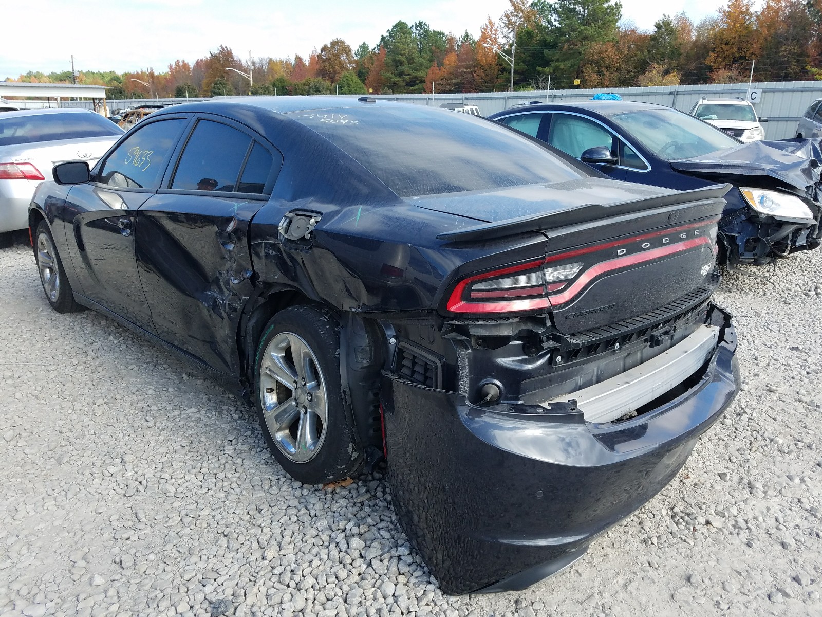 Photo 2 VIN: 2C3CDXBG8JH185095 - DODGE CHARGER 