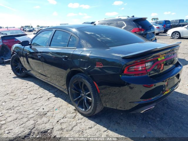 Photo 2 VIN: 2C3CDXBG8JH313609 - DODGE CHARGER 