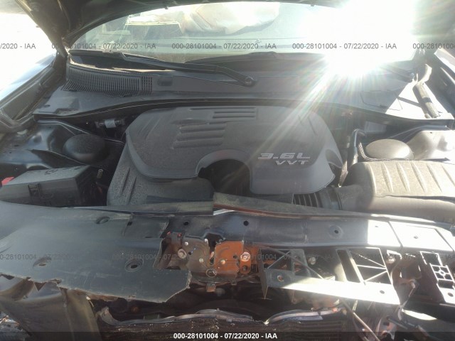 Photo 9 VIN: 2C3CDXBG8KH622000 - DODGE CHARGER 