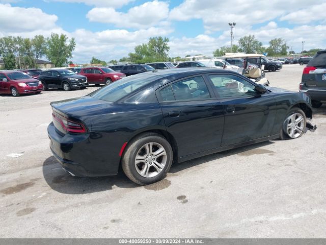 Photo 3 VIN: 2C3CDXBG8KH636527 - DODGE CHARGER 