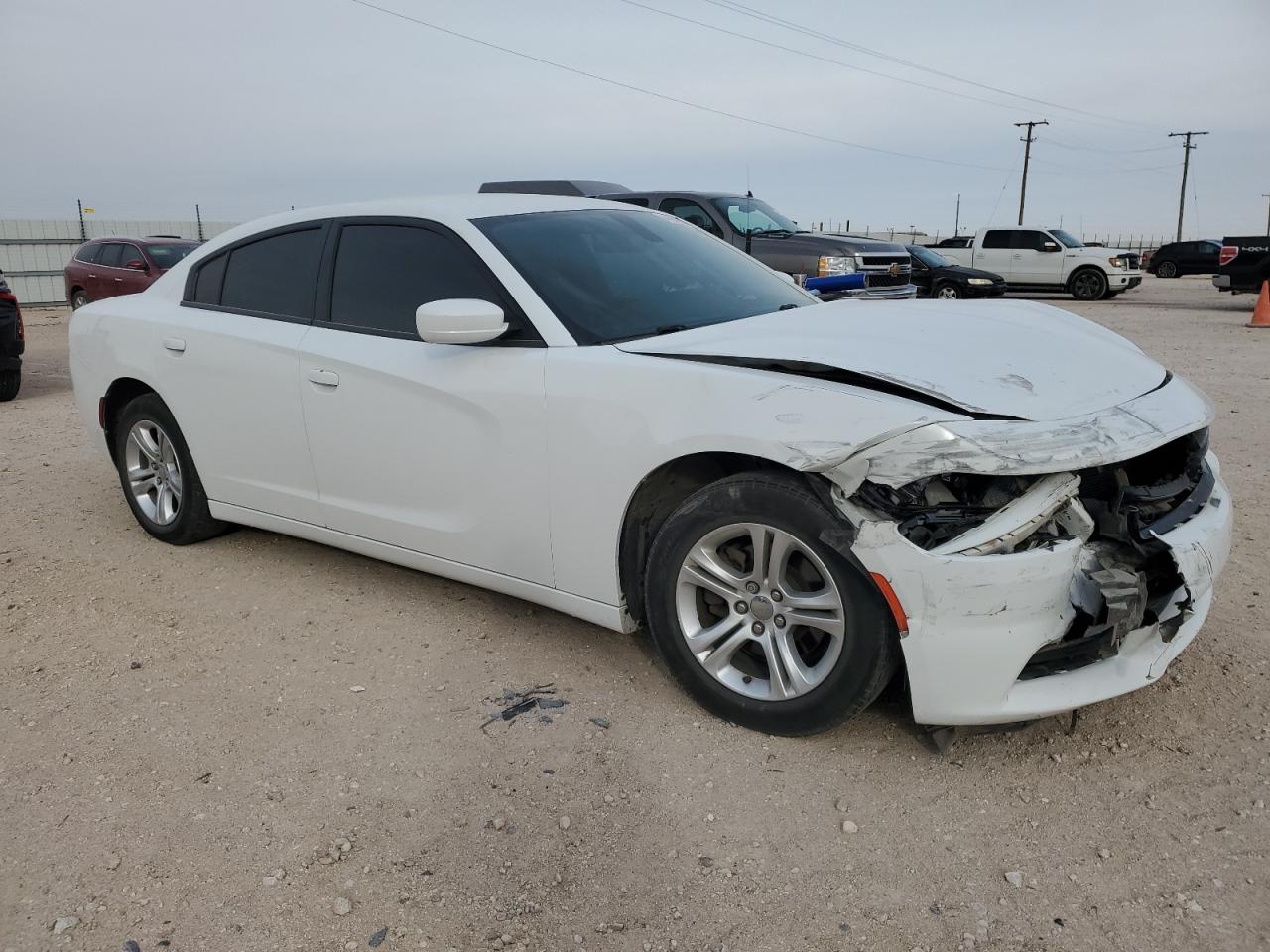 Photo 3 VIN: 2C3CDXBG8KH707340 - DODGE CHARGER 