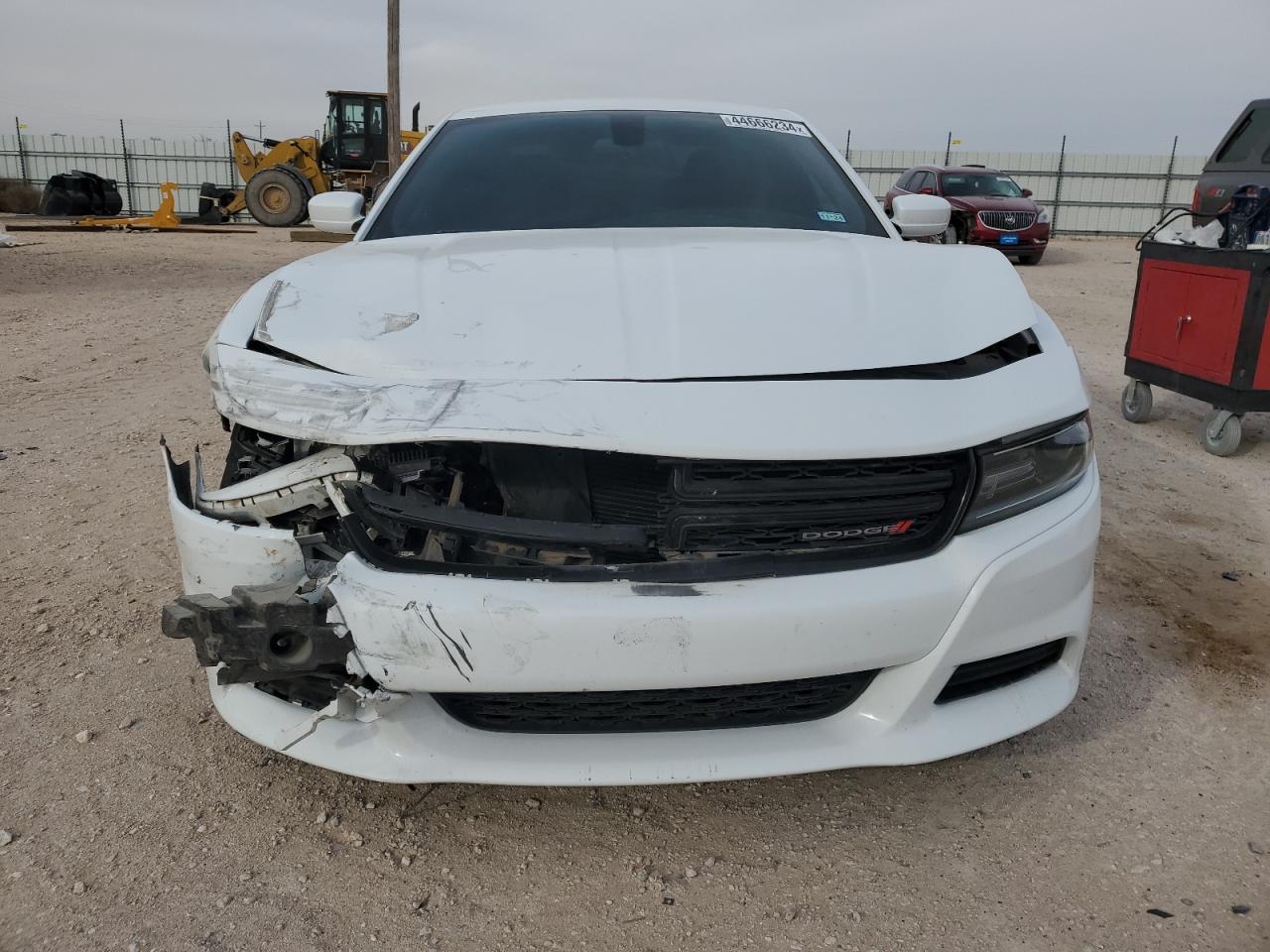 Photo 4 VIN: 2C3CDXBG8KH707340 - DODGE CHARGER 