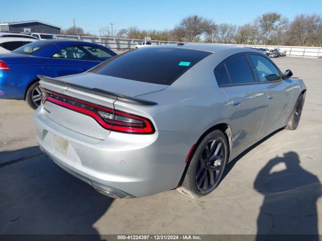 Photo 3 VIN: 2C3CDXBG8LH158076 - DODGE CHARGER 