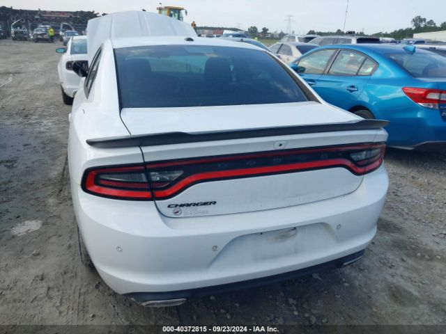 Photo 5 VIN: 2C3CDXBG8LH237795 - DODGE CHARGER 