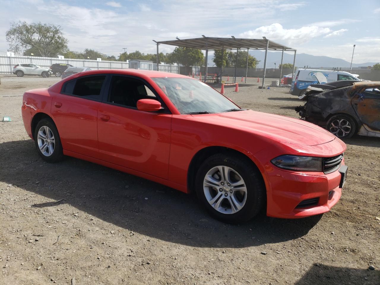 Photo 3 VIN: 2C3CDXBG8NH161045 - DODGE CHARGER 