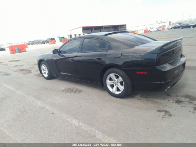 Photo 2 VIN: 2C3CDXBG9CH255531 - DODGE CHARGER 