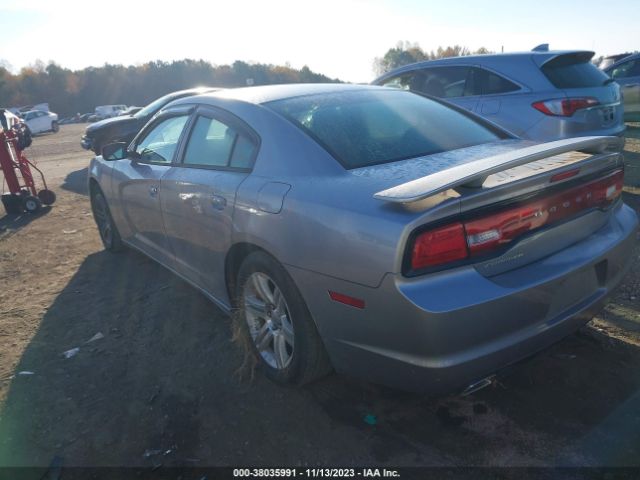 Photo 2 VIN: 2C3CDXBG9DH639598 - DODGE CHARGER 