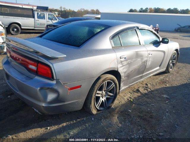 Photo 3 VIN: 2C3CDXBG9DH639598 - DODGE CHARGER 