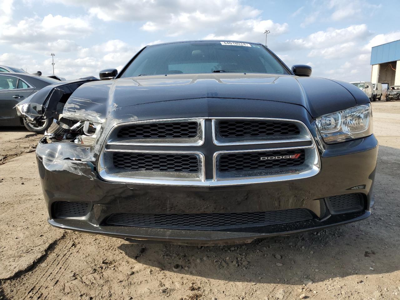 Photo 4 VIN: 2C3CDXBG9DH701579 - DODGE CHARGER 