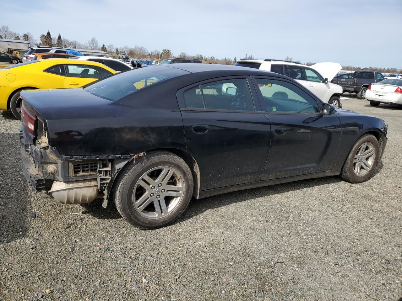 Photo 2 VIN: 2C3CDXBG9EH107897 - DODGE CHARGER 