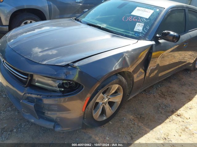 Photo 5 VIN: 2C3CDXBG9FH889927 - DODGE CHARGER 