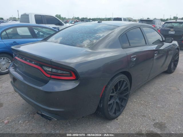 Photo 3 VIN: 2C3CDXBG9FH926104 - DODGE CHARGER 