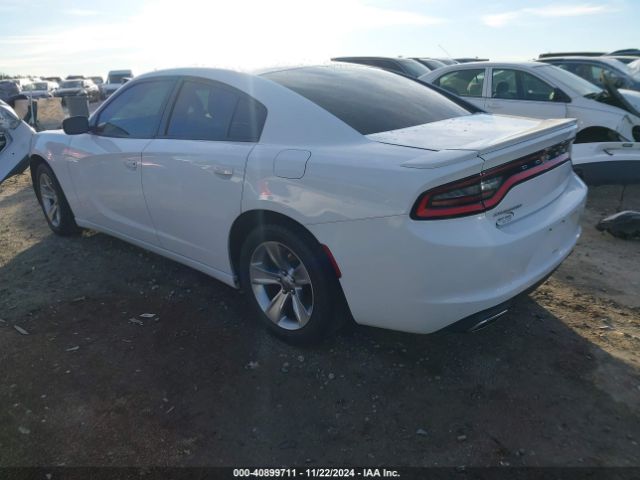 Photo 2 VIN: 2C3CDXBG9GH166886 - DODGE CHARGER 