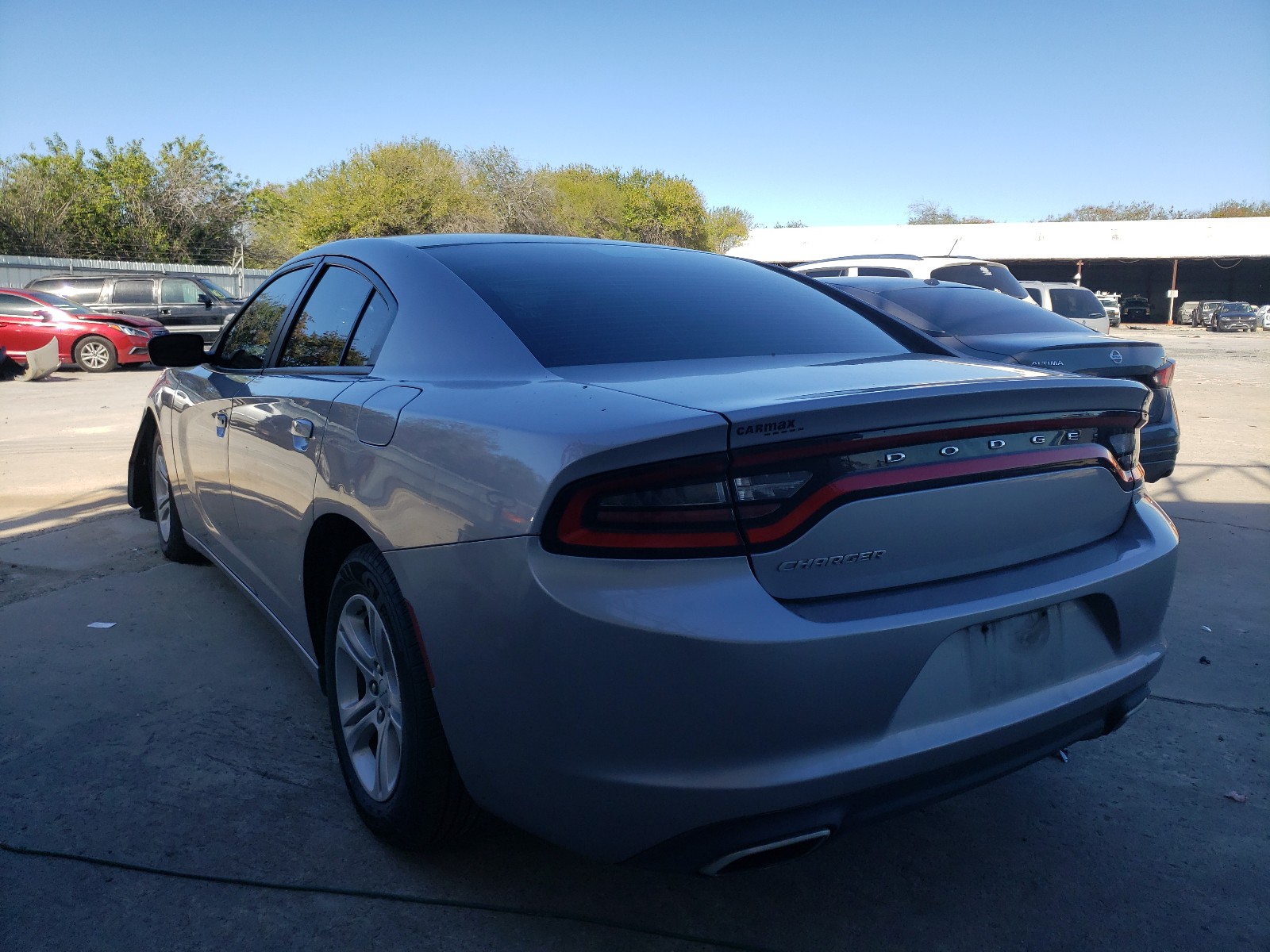 Photo 2 VIN: 2C3CDXBG9GH307164 - DODGE CHARGER SE 