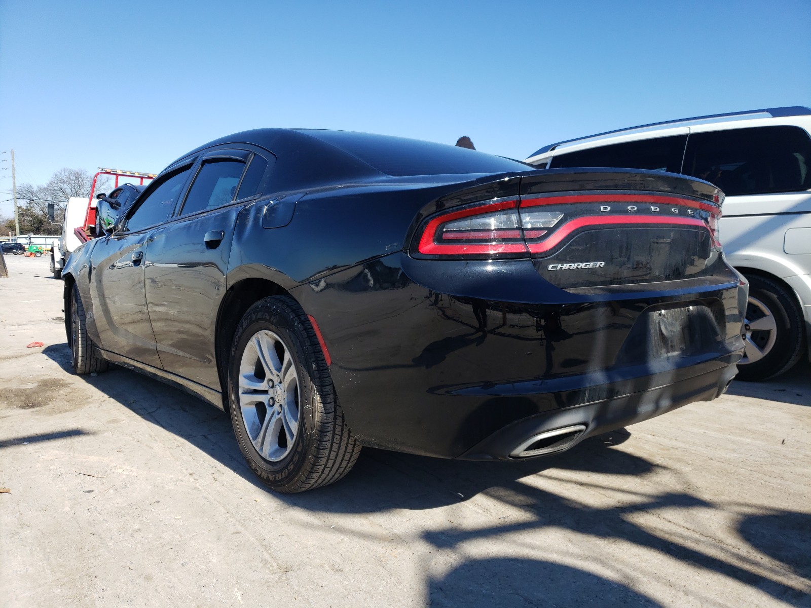 Photo 2 VIN: 2C3CDXBG9HH660361 - DODGE CHARGER SE 