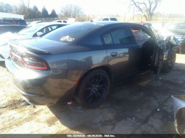 Photo 3 VIN: 2C3CDXBG9JH188006 - DODGE CHARGER 