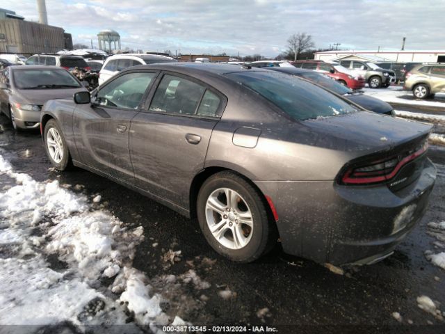 Photo 2 VIN: 2C3CDXBG9KH658424 - DODGE CHARGER 