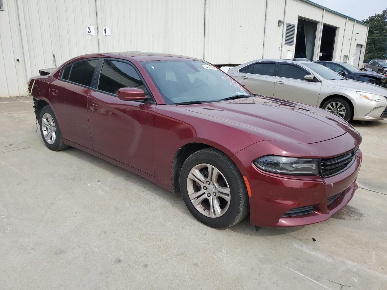 Photo 3 VIN: 2C3CDXBG9KH699345 - DODGE CHARGER 