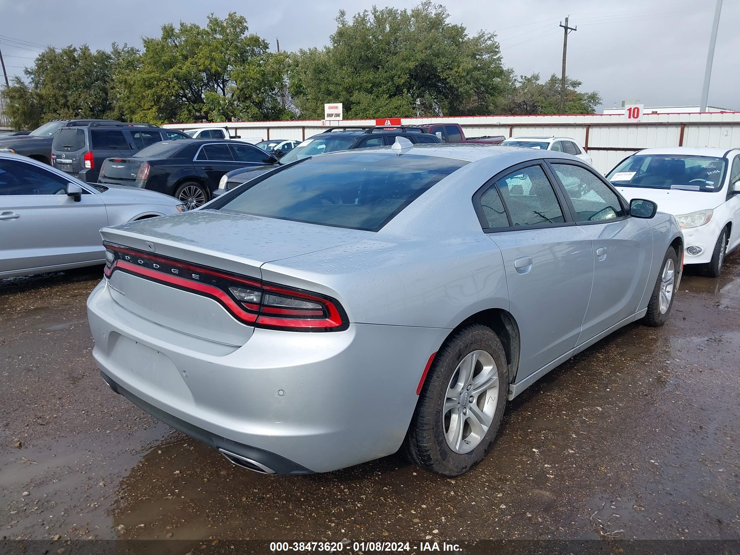 Photo 3 VIN: 2C3CDXBG9PH575843 - DODGE CHARGER 