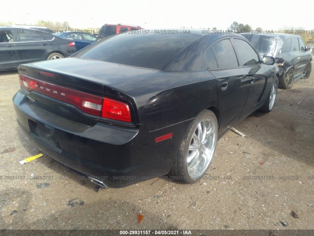 Photo 3 VIN: 2C3CDXBGXCH111163 - DODGE CHARGER 