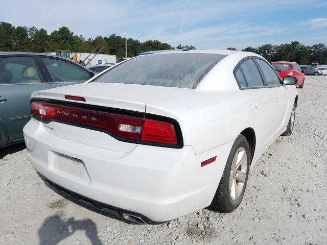 Photo 3 VIN: 2C3CDXBGXCH161559 - DODGE CHARGER SE 