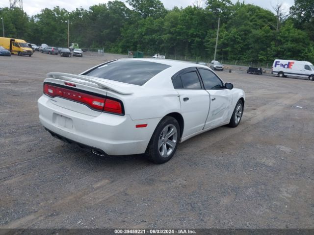 Photo 3 VIN: 2C3CDXBGXDH543589 - DODGE CHARGER 