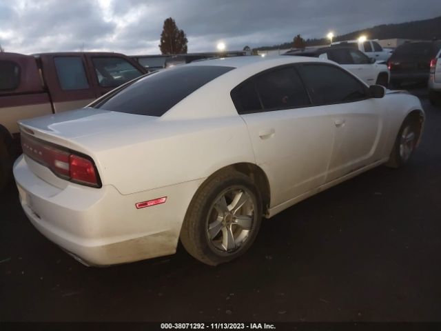 Photo 3 VIN: 2C3CDXBGXDH737586 - DODGE CHARGER 