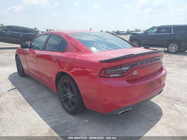 Photo 2 VIN: 2C3CDXBGXGH241501 - DODGE CHARGER 