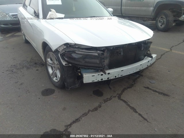 Photo 5 VIN: 2C3CDXBGXHH551696 - DODGE CHARGER 