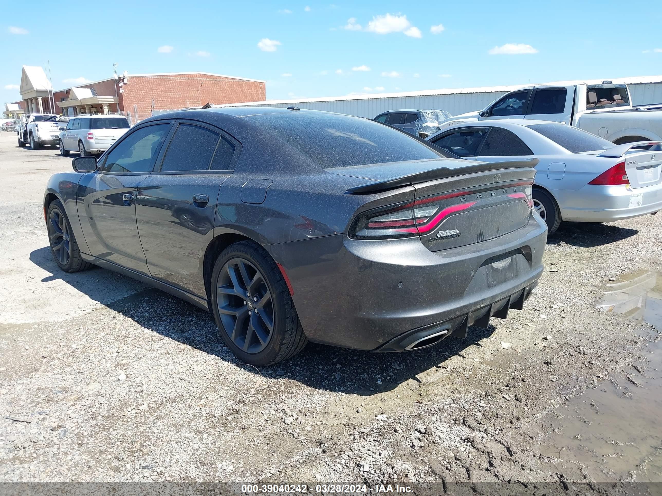 Photo 2 VIN: 2C3CDXBGXMH532611 - DODGE CHARGER 