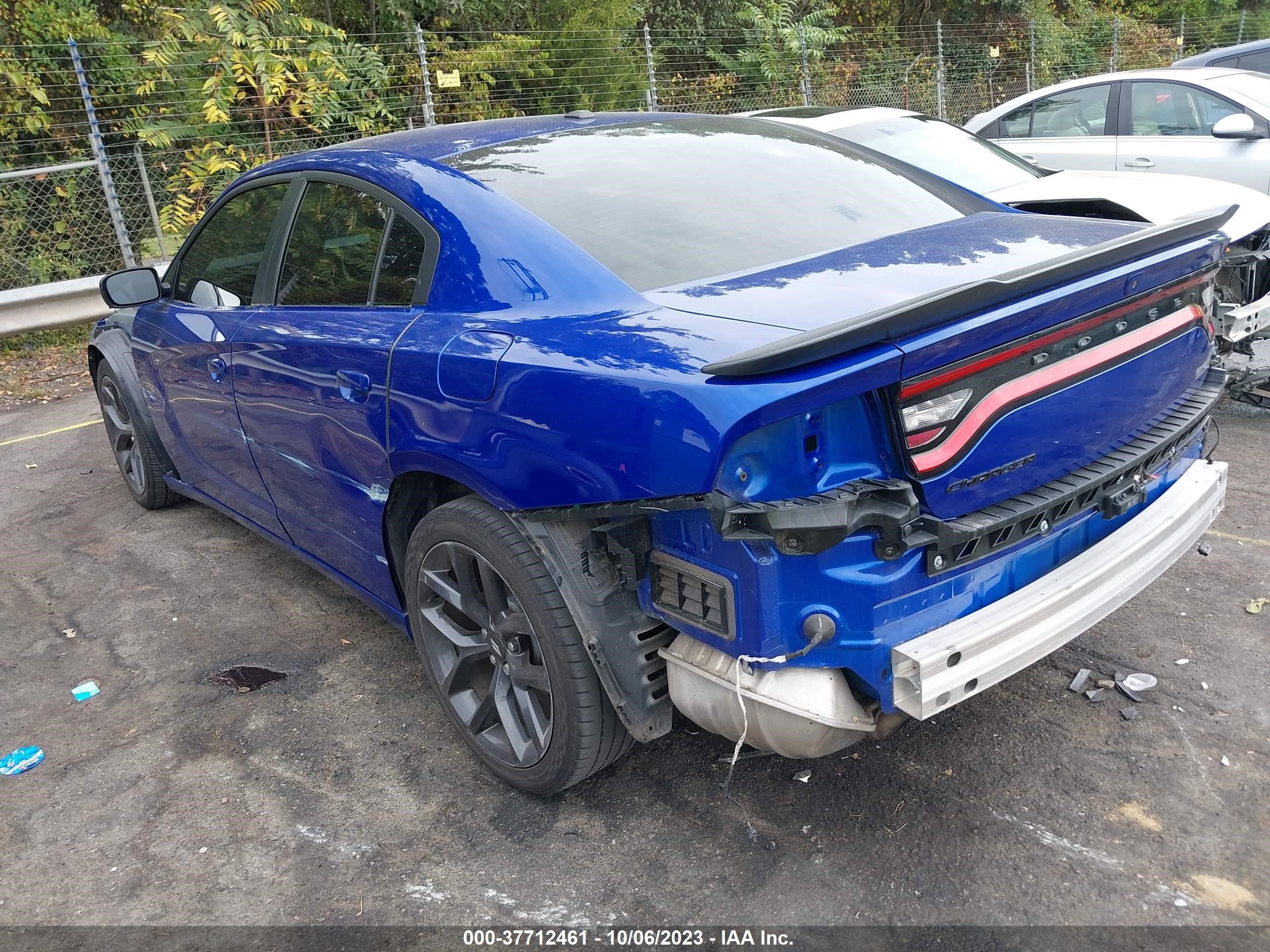 Photo 2 VIN: 2C3CDXBGXMH600843 - DODGE CHARGER 