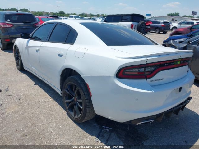 Photo 2 VIN: 2C3CDXCT0FH886037 - DODGE CHARGER 