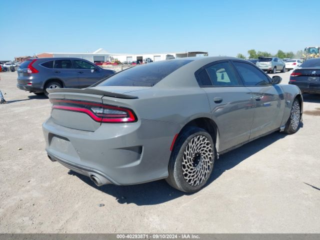 Photo 3 VIN: 2C3CDXCT0GH169347 - DODGE CHARGER 