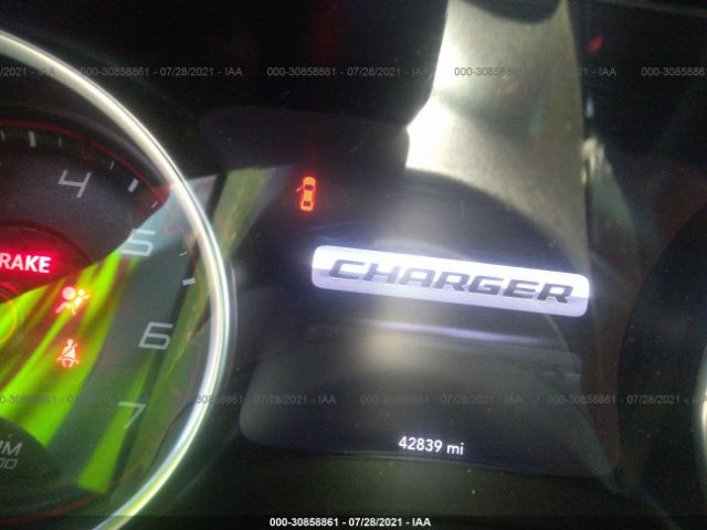 Photo 6 VIN: 2C3CDXCT0KH584466 - DODGE CHARGER 