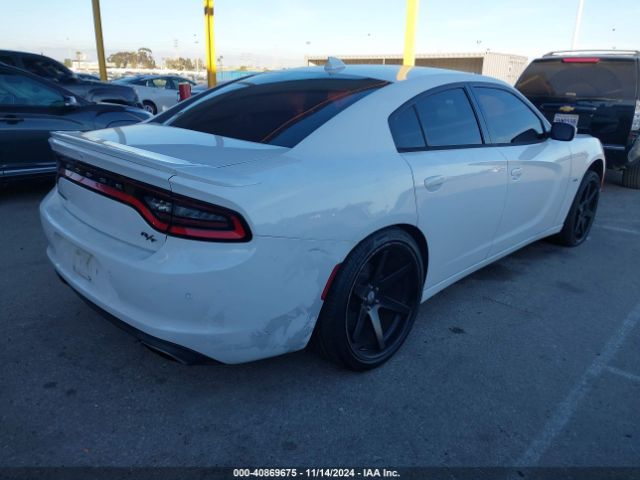 Photo 3 VIN: 2C3CDXCT1GH205630 - DODGE CHARGER 