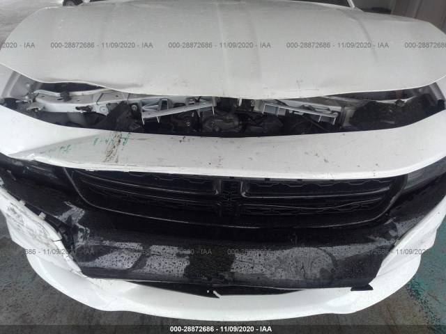 Photo 5 VIN: 2C3CDXCT1GH210827 - DODGE CHARGER 