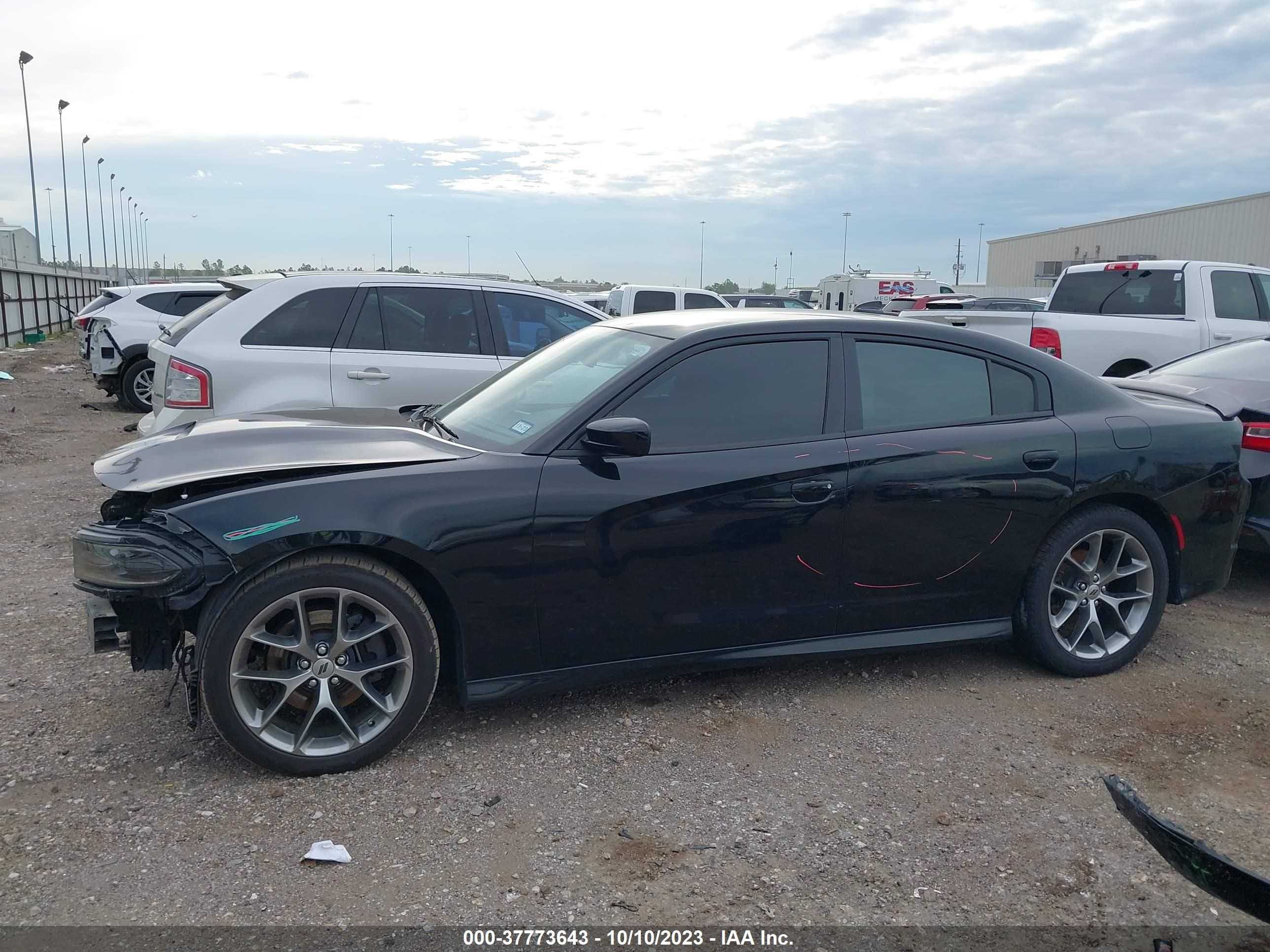 Photo 14 VIN: 2C3CDXCT1KH584122 - DODGE CHARGER 