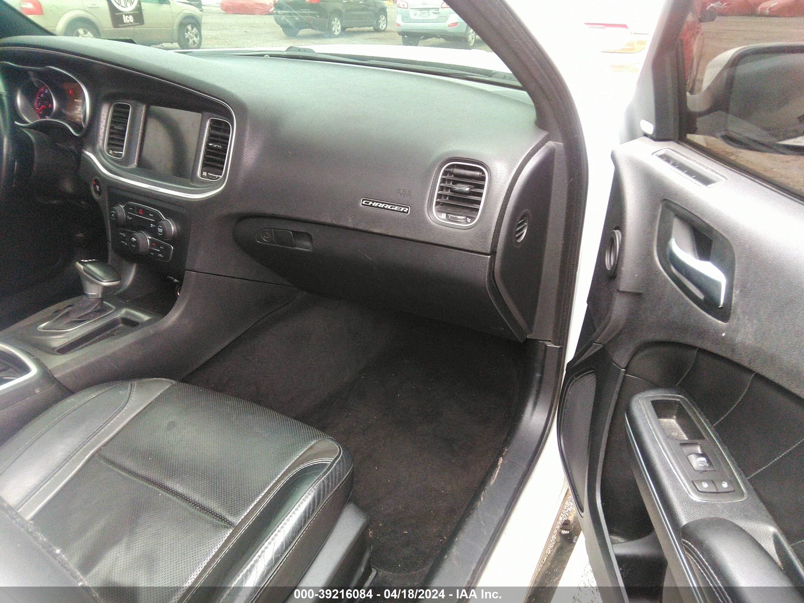 Photo 4 VIN: 2C3CDXCT2GH117668 - ACURA ILX 