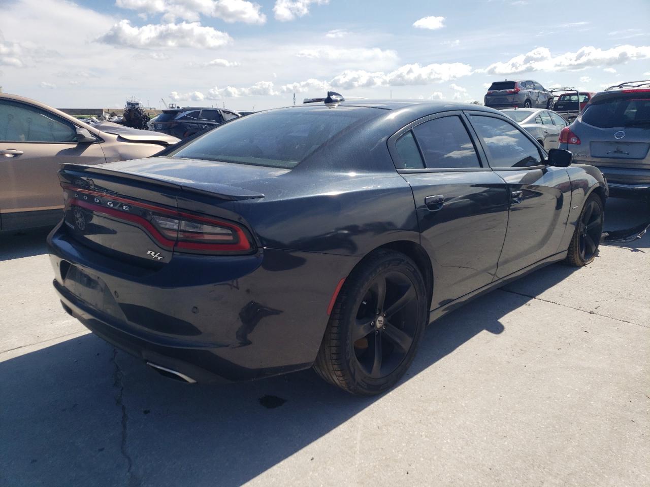 Photo 2 VIN: 2C3CDXCT2JH134087 - DODGE CHARGER 