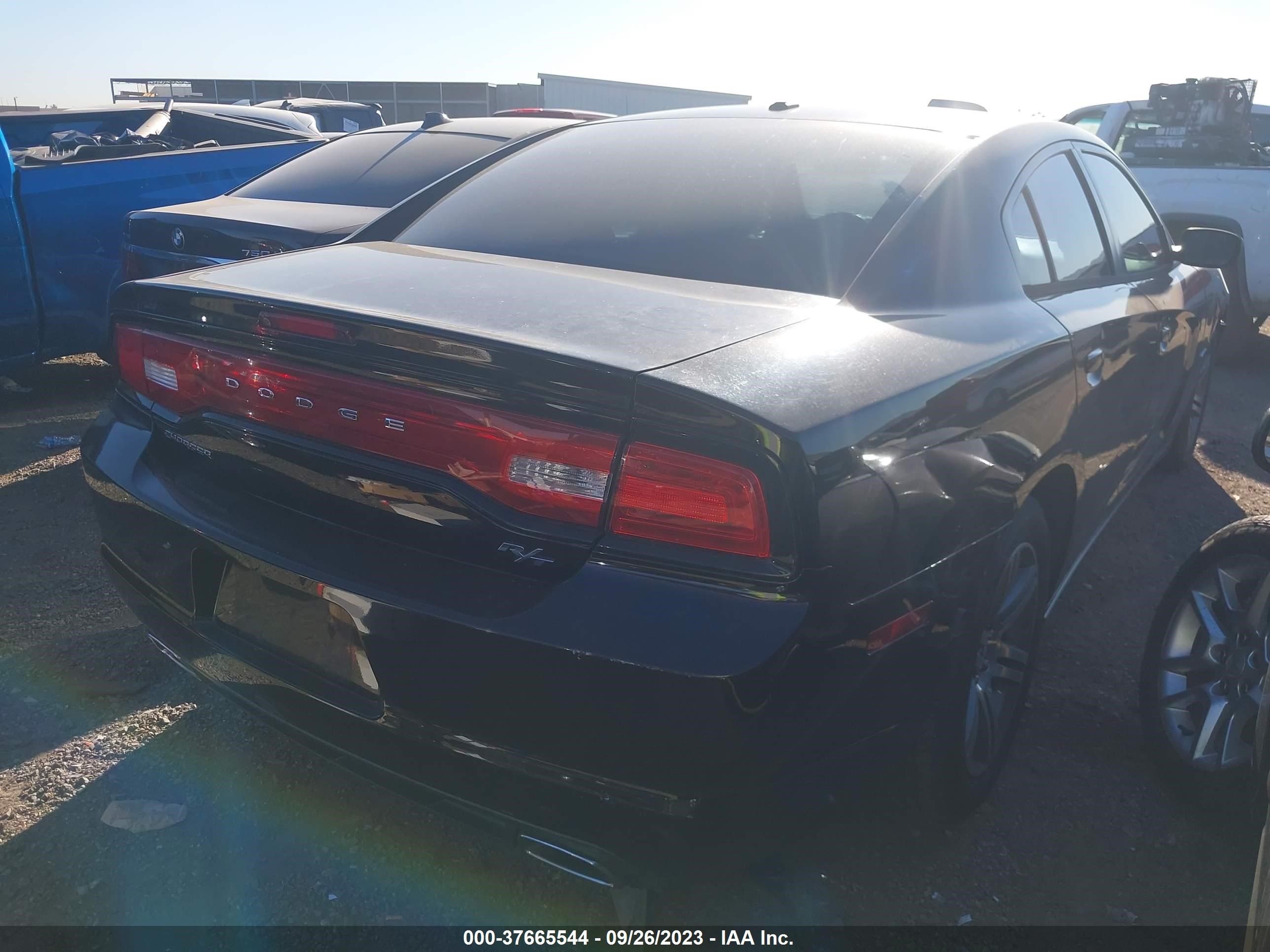 Photo 3 VIN: 2C3CDXCT3EH143743 - DODGE CHARGER 