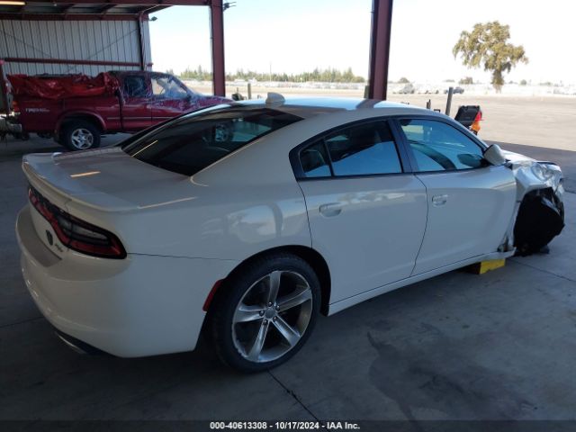 Photo 3 VIN: 2C3CDXCT3GH165292 - DODGE CHARGER 